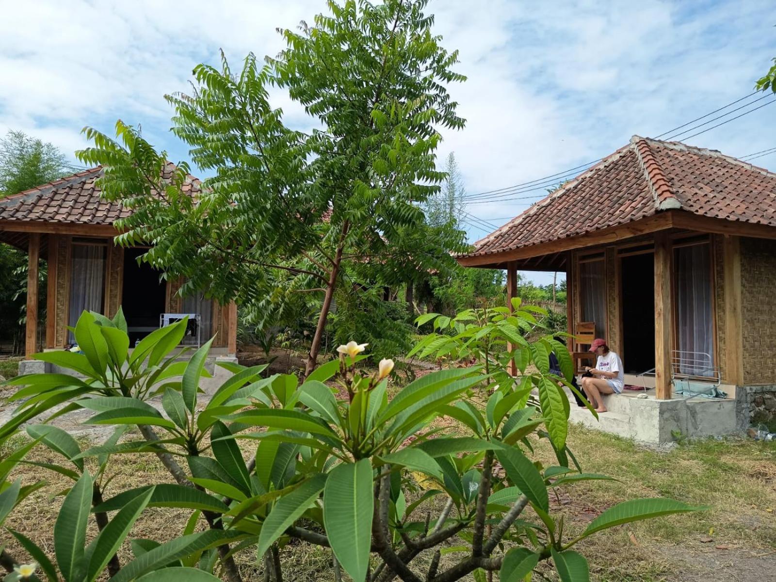 Hotel Melody Surf - Ekas Lombok Exterior foto